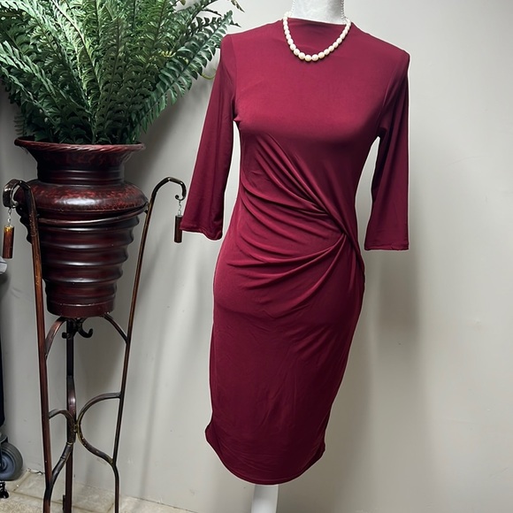 iris Dresses & Skirts - 𝅺EUC iris Burgandy Dress slimming faux Wrap on & opening in the back. M (D2)